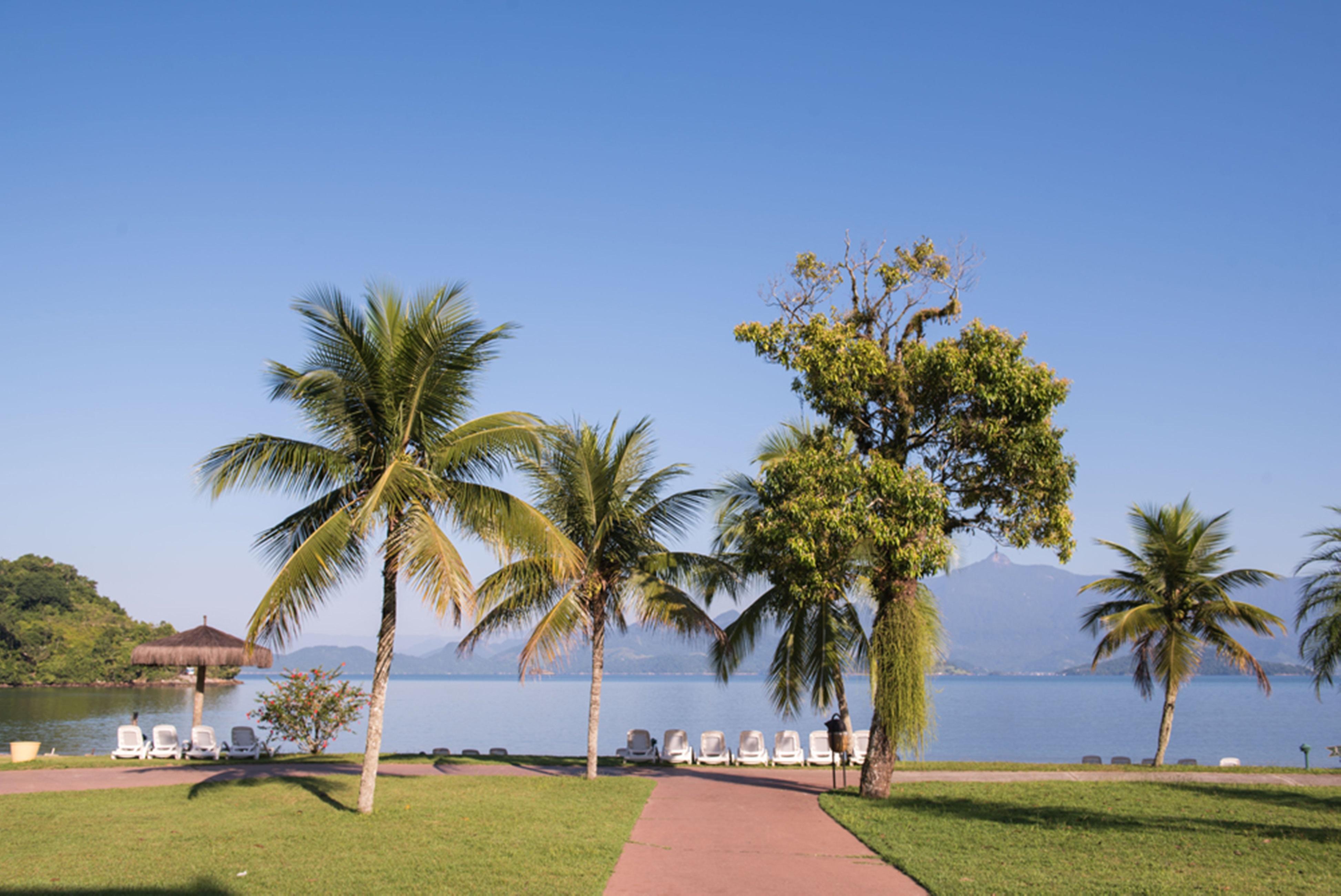 Vila Gale Eco Resort Angra Ангра дос Рейс Екстериор снимка View of the bay