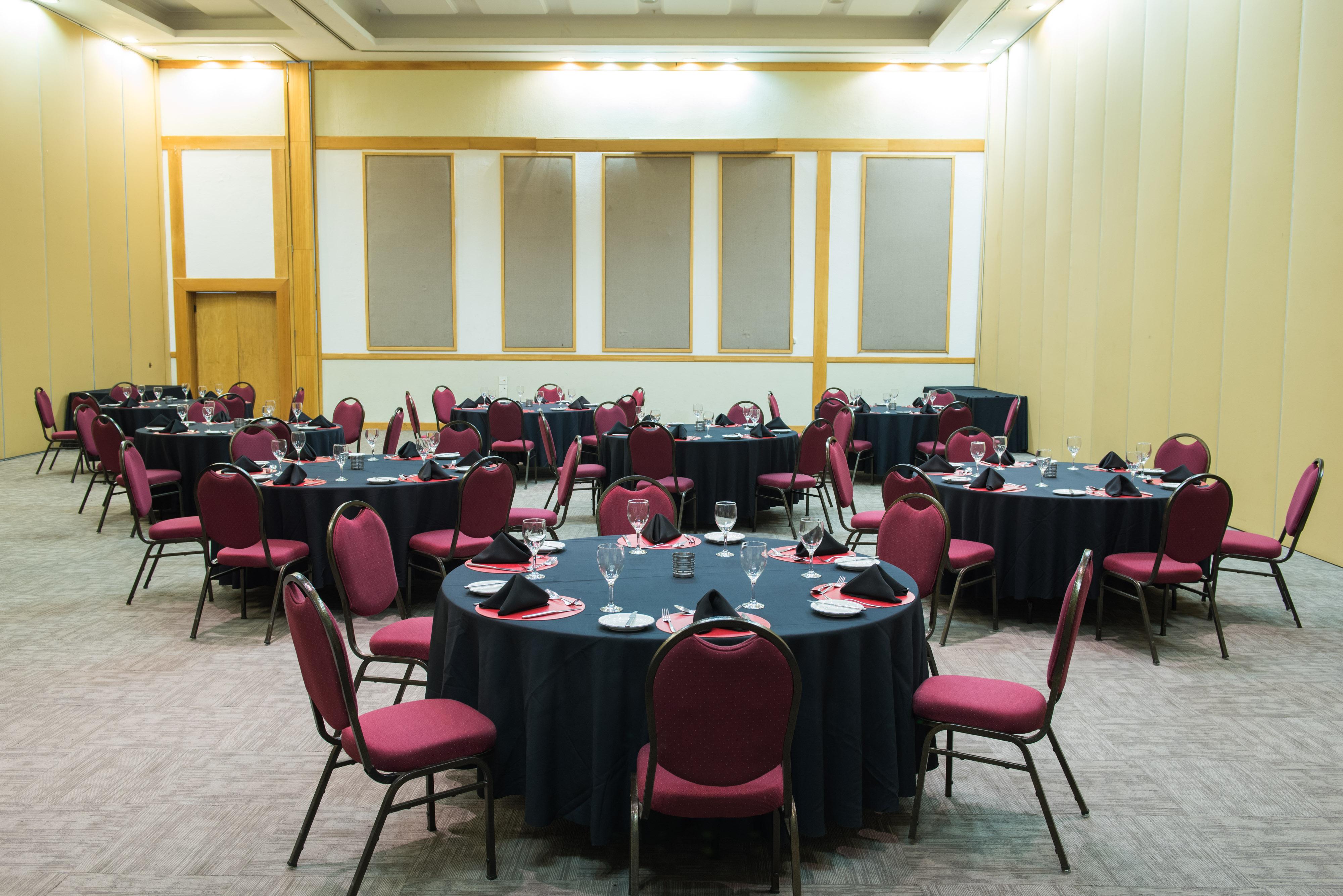 Vila Gale Eco Resort Angra Ангра дос Рейс Екстериор снимка A banquet hall
