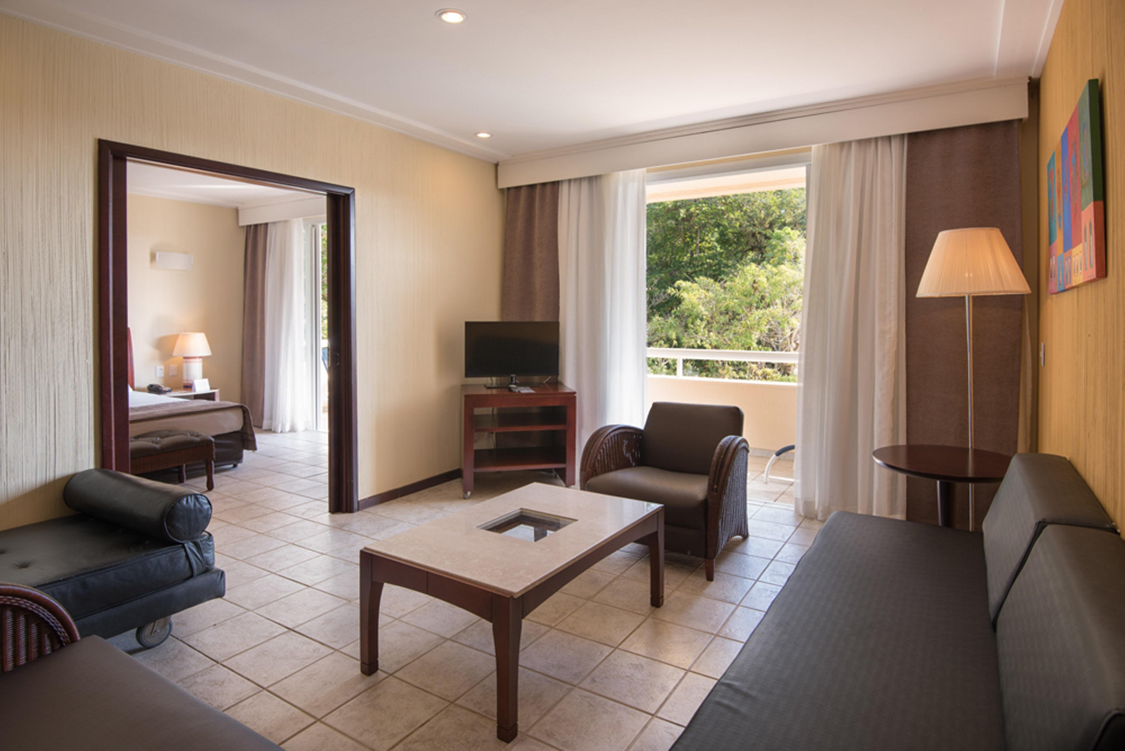 Vila Gale Eco Resort Angra Ангра дос Рейс Екстериор снимка A suite at the hotel