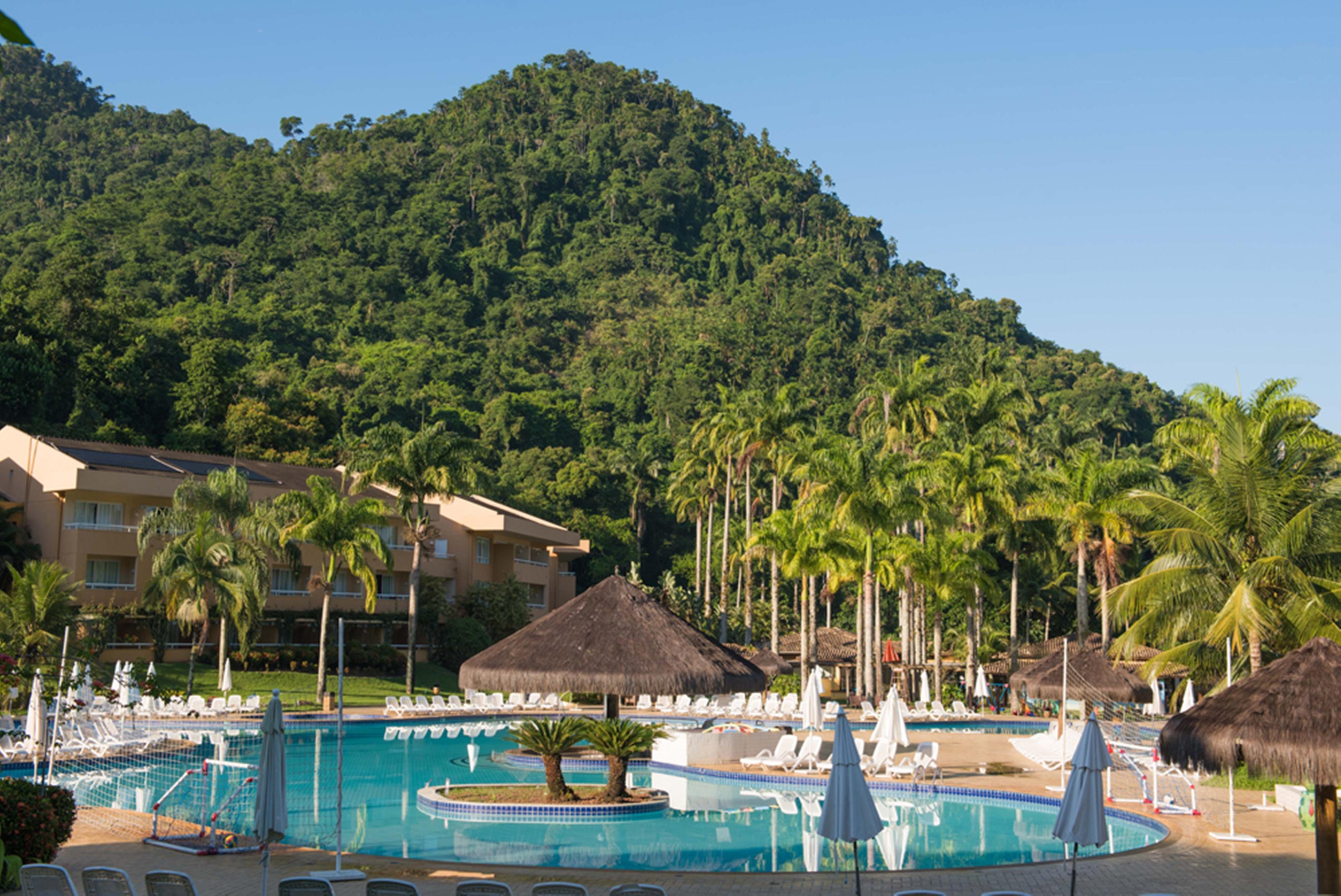 Vila Gale Eco Resort Angra Ангра дос Рейс Екстериор снимка The resort's swimming pool